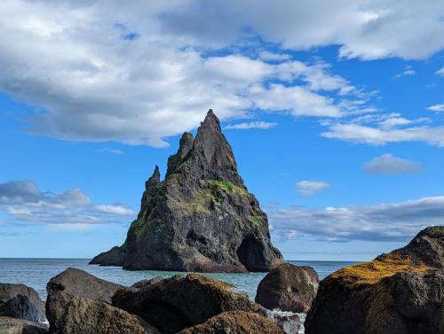 iceland-jagged-island